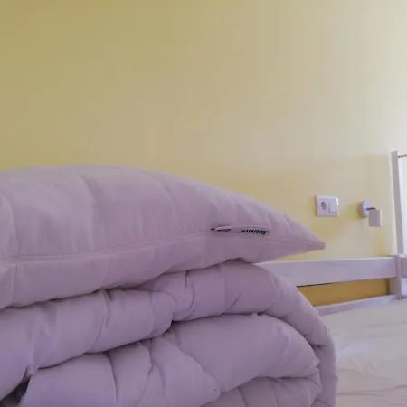 Lorf Hostel&coffee *