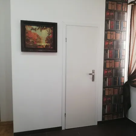 بيت شباب Lorf Hostel&coffee كراكوفيا