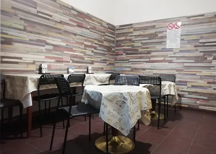 Lorf Hostel&coffee Hostel *