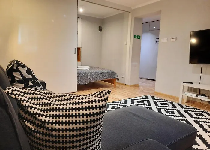 Lorf Hostel&coffee *