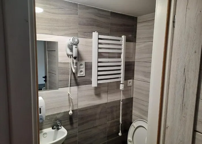 Lorf Hostel&coffee Хостел