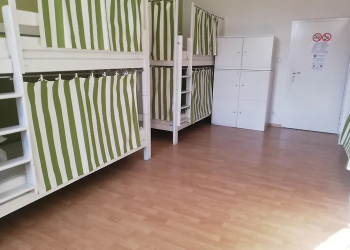 Хостел Lorf Hostel&coffee Краков