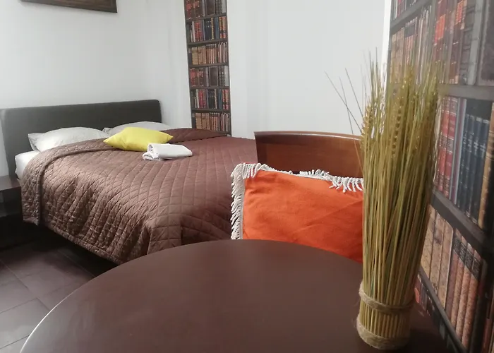 Lorf Hostel&coffee Хостел Краков