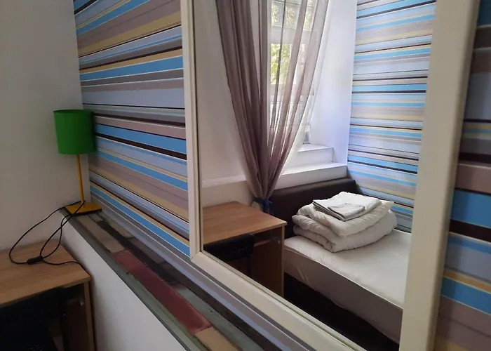 Хостел Lorf Hostel&coffee *