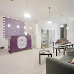 بيت شباب Lorf Hostel&coffee *