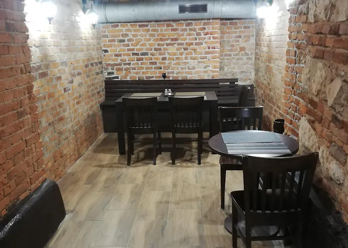 Lorf Hostel&coffee *