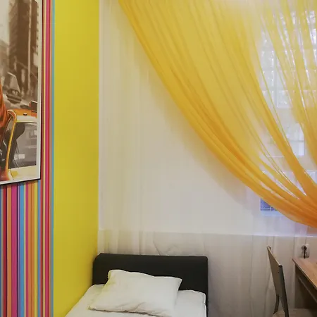 Lorf Hostel&coffee Hostel